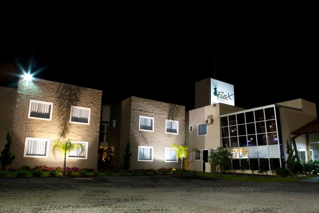 Hotel Flex Canoinhas Exterior foto
